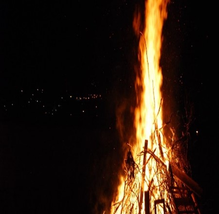 La sesta edizione dei “Riti di fuoco” a Lioni (AV)